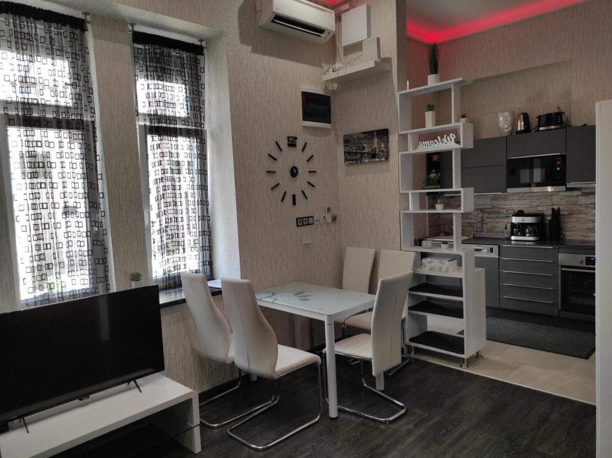 Corvinus Apartman Budapest Ngoại thất bức ảnh